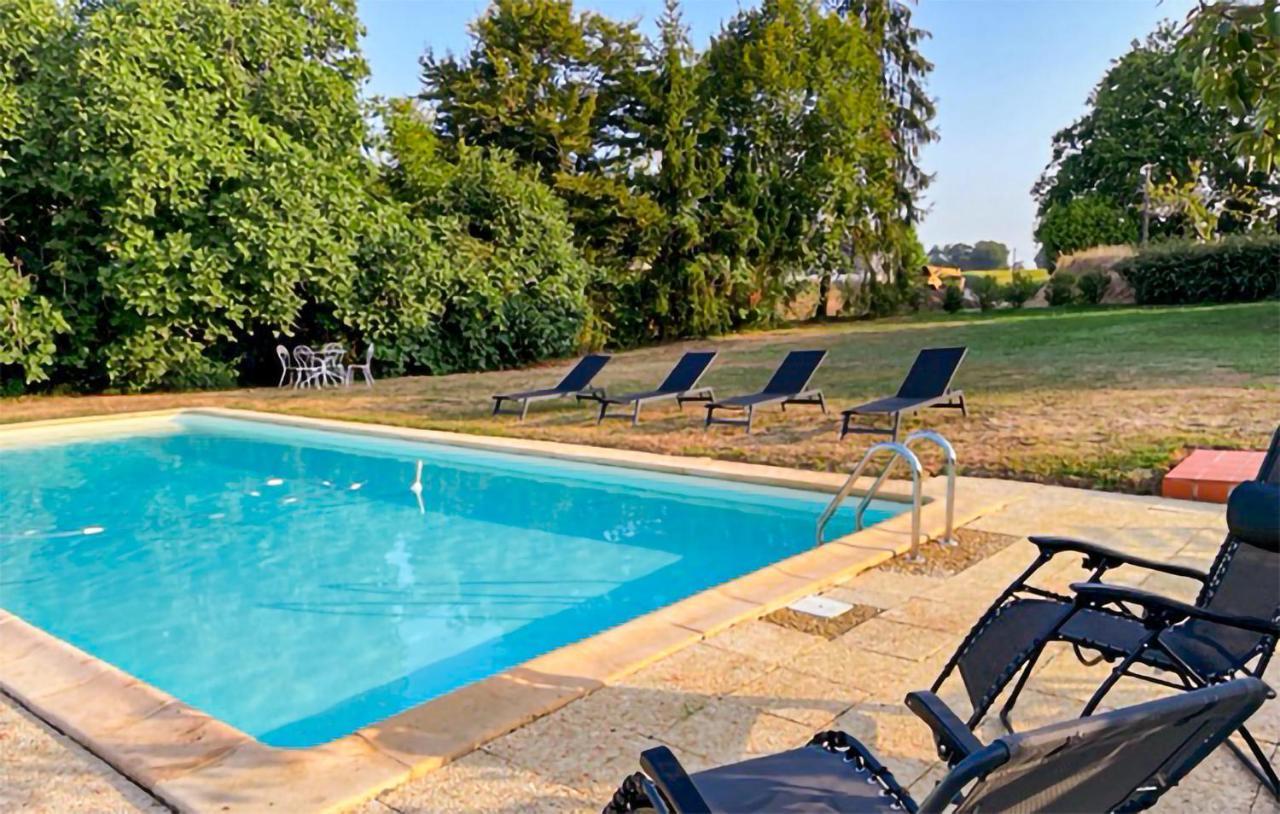 3 Bedroom Lovely Apartment In Mauleon Darmagnac Exterior photo